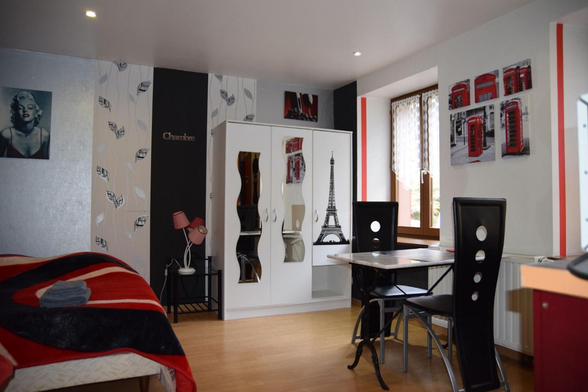 Vacance Conviviales Dans Les Vosges 8 Gites バン・ド・サプト 部屋 写真