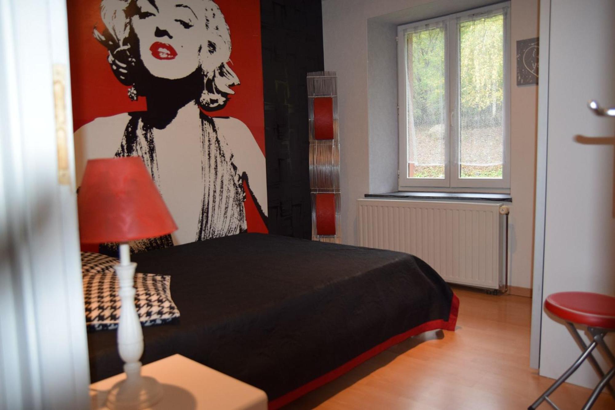 Vacance Conviviales Dans Les Vosges 8 Gites バン・ド・サプト 部屋 写真